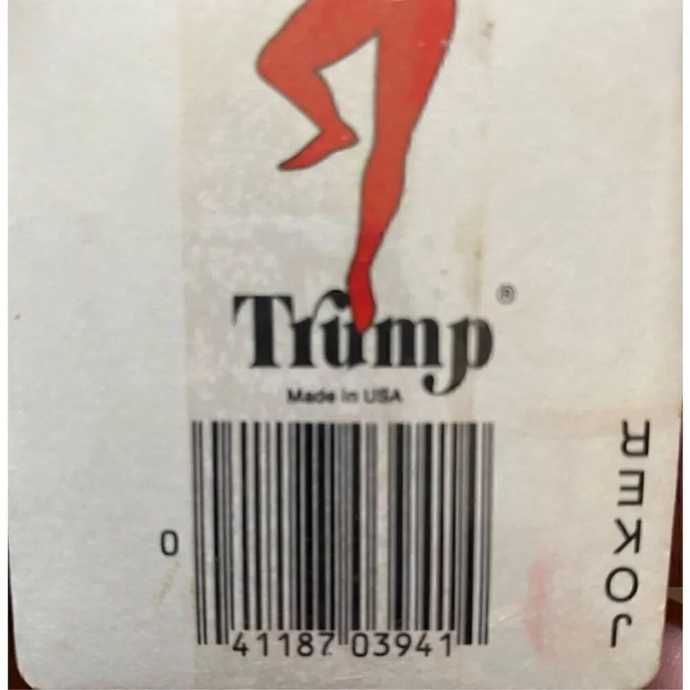 Vintage Trump wood duck sealed playing cards